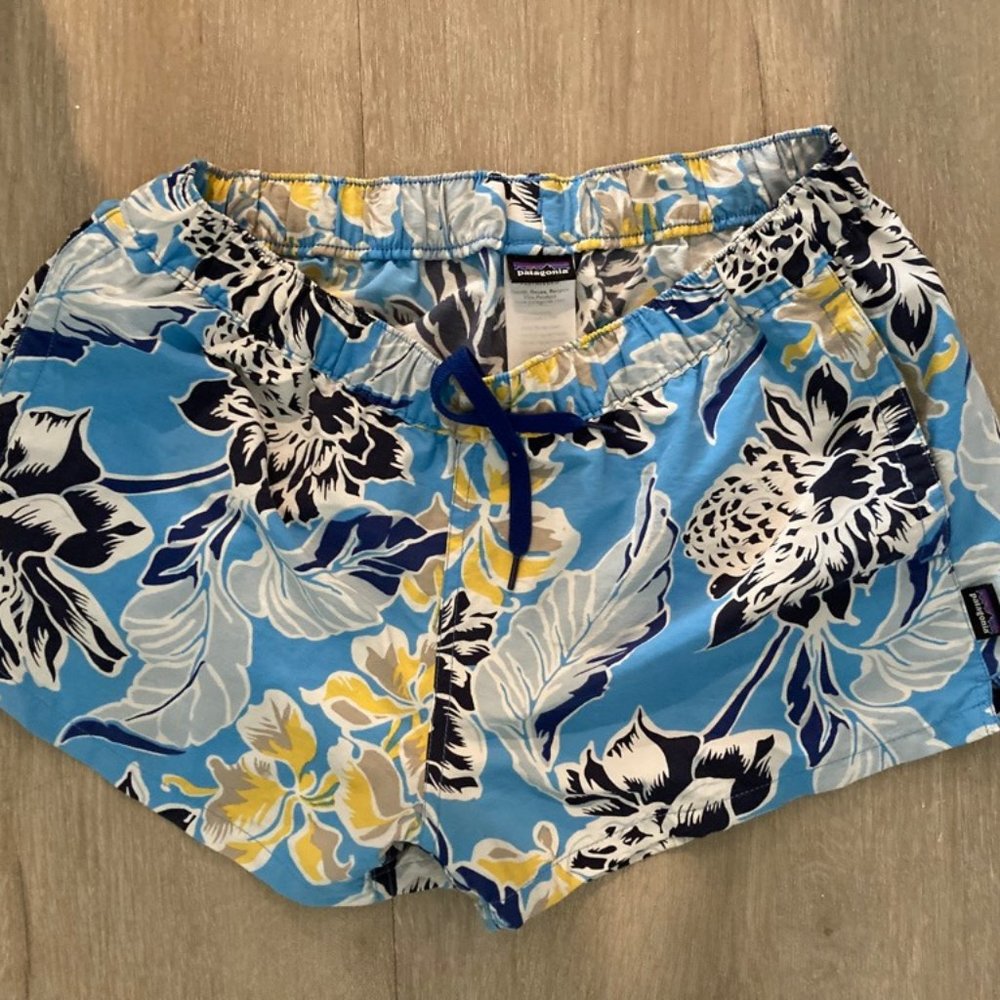 Patagonia Baggies (women's 3 in)